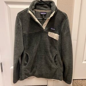 Gray Patagonia 1/4